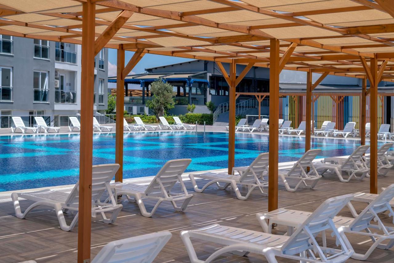 Royal Towers Lara Hotel Kemeragzi Exterior foto
